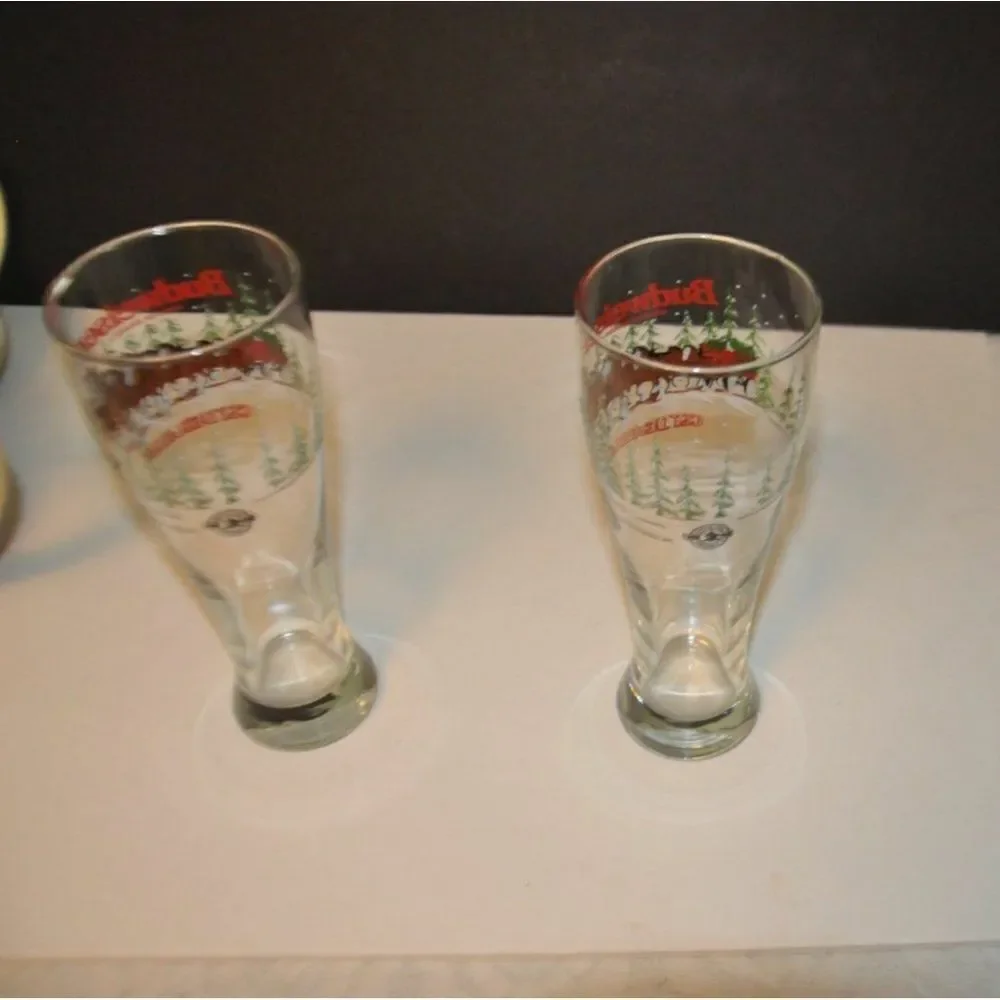 Set of 2 Official Budweiser Clydesdale Beer Glasses